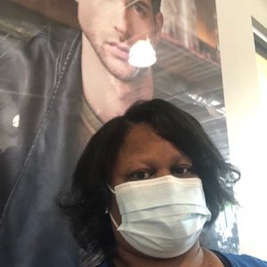 Meet your Posher, Jacqueline